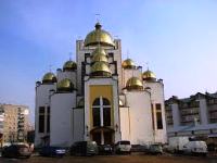 Севастопольський священик-екзорцист виганяв з одержимих злих духів у Львові